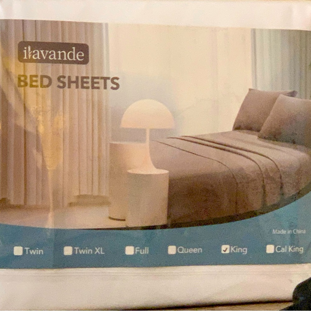 Brand New King Size Sheet Set